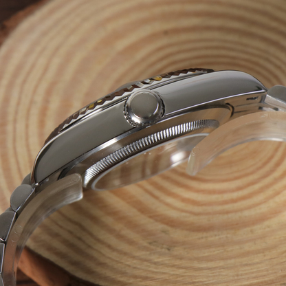 SEIKOJUST SKY-DWELLER WHITE