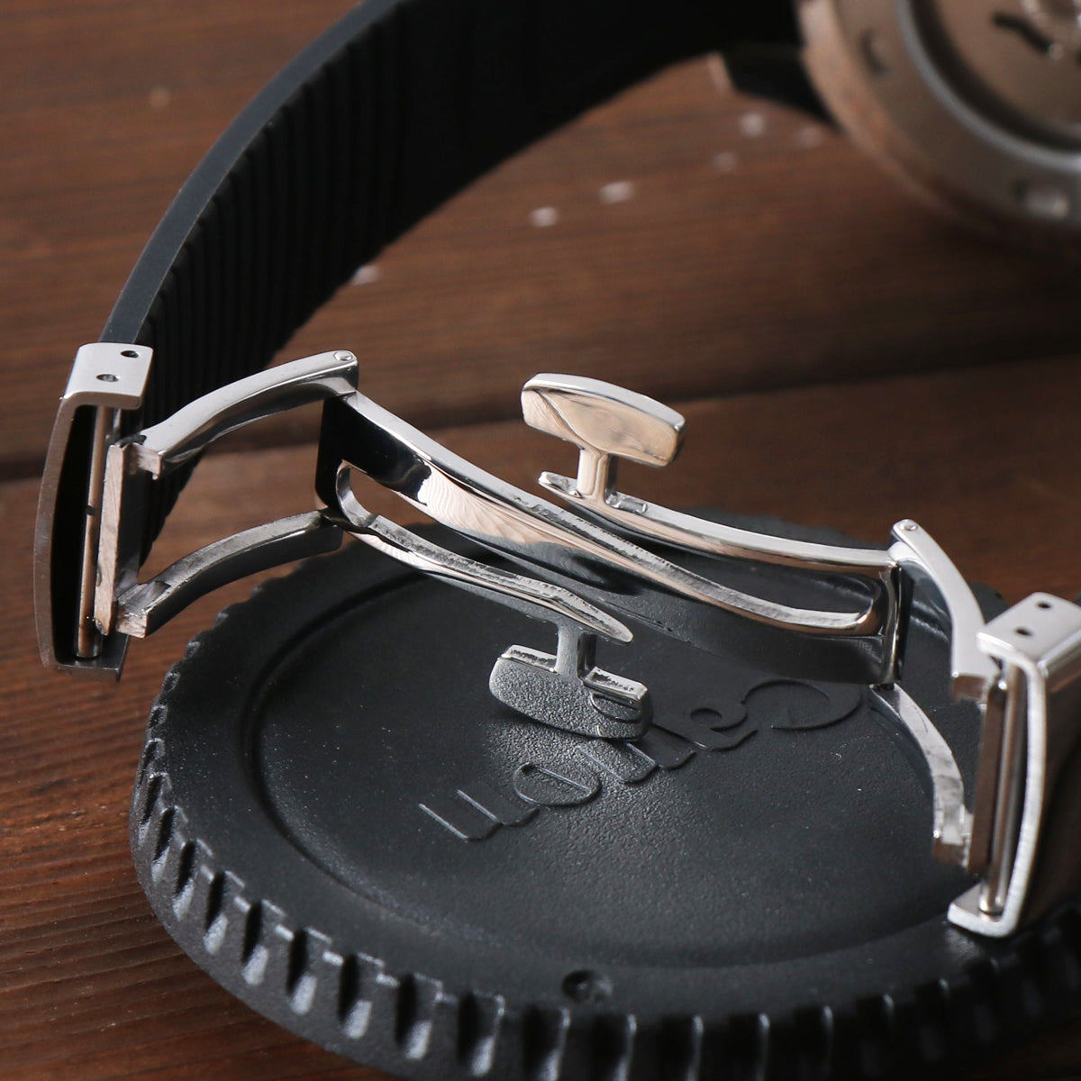 SEIKONAUT BLACK