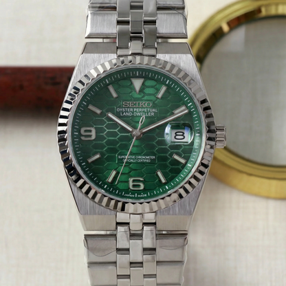SEIKO-DWELLER GREEN