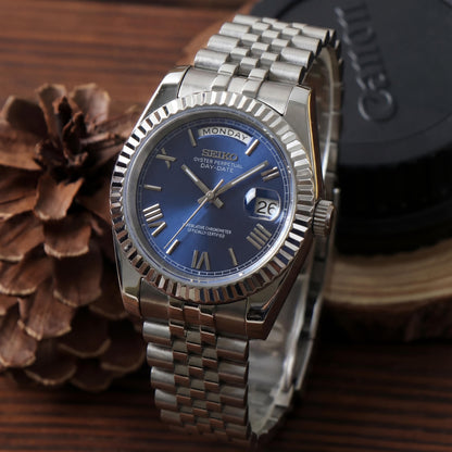 SEIKOJUST DAY-DATE BLUE ROMAN