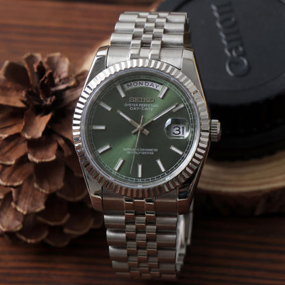 SEIKOJUST DAY-DATE MINT GREEN